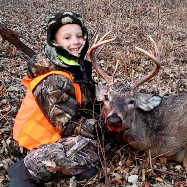 1-Day Iowa Youth Whitetail Deer or Turkey Hunt on Heartland DSC Private Hunting Grounds