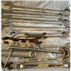 Image 2 : JOB LOT OF WRENCHES - INCLUDES GRAY TOOLS