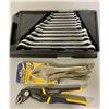 Image 1 : JOB LOT OF HAND TOOLS