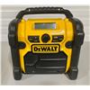 Image 1 : DEWALT JOB SITE RADIO - GOOD CONDITION