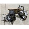Image 1 : LOT OF 2 SKIL BELT SANDER & SEARS ROUTER