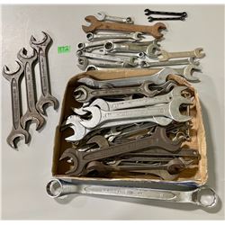 QTY OF WRENCHES, METRIC & SAE