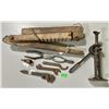 Image 1 : LOT OF ANTIQUE TOOLS INCL CAR & BUGGY JACKS, SEE BOTH PICTURES