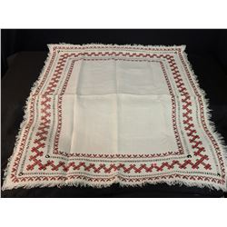 Ukraine Flat Embroidery Red Flower Petal Tablecloth
