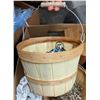 Image 1 : 4 boxes of assorted miscellaneous