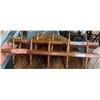 Image 2 : 2 wall peg boards