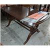 Image 1 : Art deco coffee table
