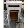 Image 2 : Wooden white side table