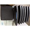 Image 2 : Approx 6 plastic and aluminum chairs