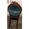 Image 2 : Vintage green velvet with chair