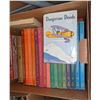 Image 1 : 4 boxes of antique and vintage books