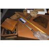 Image 2 : Assortment of cool vintage pieces and wooden mallets