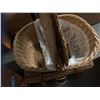 Image 6 : 3 nice weaved baskets and 2 boxes of miscellaneous