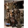 Image 2 : Shelf lot of lamps