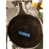 Image 1 : 2 antique frying pans