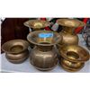 Image 1 : 5 brass spittoons