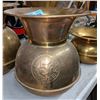 Image 3 : 5 brass spittoons