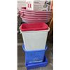 Image 2 : Shopvac wet/dry vacuum open box and plastic bins