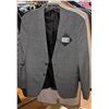 Image 10 : Half rack of sports jackets blazers, pants Calvin Klein, Zara and more approx 12 pieces