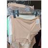 Image 19 : Full rack including lingerie tank tops t-shirts short sleeve and long sleeve T-shirts comes with rac