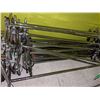 Image 2 : 10 clothing racks on wheels