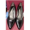 Image 5 : Approx 15 pairs of women's shoes heels brands including Michael Kors and Lifestride