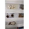 Image 8 : Multiple earrings