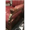 Image 2 : Early 1900s barber chair - operational and excellent shape