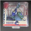 Image 1 : ROBERTO LUONGO NHL VANCOUVER CANUCKS RETRO VARIANT MCFARLANE SERIES 15