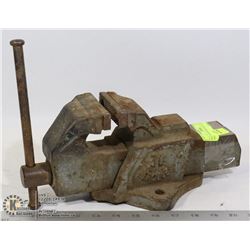 VINTAGE #30 HERCULES 3.25" TABLE VISE