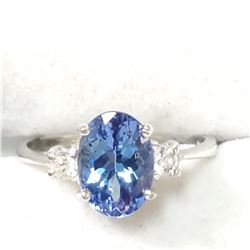 10K WHITE GOLD TANZANITE(2CT) DIAMOND(0.06CT)