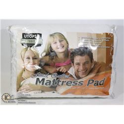 UTOPIA BEDDING FITTED QUILTED MATTRESS PAD