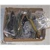 Image 1 : 15 TACTICAL KEYCHAIN  ASSORTED COLOR