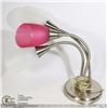 Image 1 : 3 HEAD ADJUSTABLE DESK LAMP