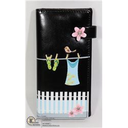 NEW SHAG WEAR WOMENS WALLET