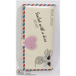 NEW SHAG WEAR WOMENS WALLET