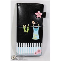 NEW SHAG WEAR WOMENS WALLET