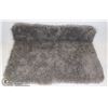 Image 1 : GREY BATHMAT
