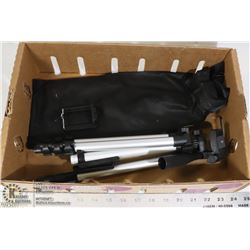 MINI TRIPOD WITH CARRY CASE