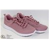 Image 1 : WOMENS RUNNING SHOES SIZE US 8.5