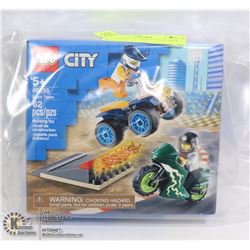 NEW SEALED LEGO CITY 62pc BOX SET