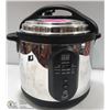 Image 1 : PRESSURE COOKER