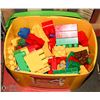 Image 1 : BIG CONTAINER OF LEGO