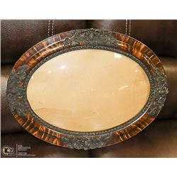 ANTIQUE FRAME WITH BUBBLE GLASS 25 X 19