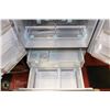 Image 3 : LG STAINLESS STEEL 29 CU FT FRENCH DOOR FRIDGE.