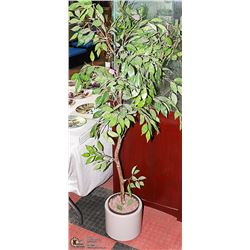 5FTT TALL ARTIFICIAL PLANT