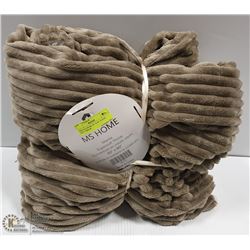 NEW M.S.HOME 50" X 60" SUPER SOFT THROW