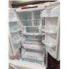 Image 4 : LG 33" FRENCH DOOR WHITE REFRIGERATOR.