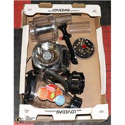 HAMILTON BEACH BLENDER WITH ATTACHMENTS