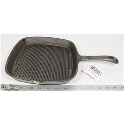 NEW CASTIRON 9.5" X 9.5" GRILL